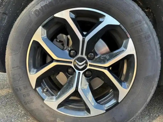Citroën C3 Aircross puretech 110ch s&amp;s shine — photo 11