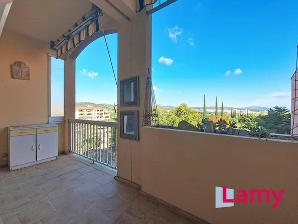Appartement 4 pièces 85 m²