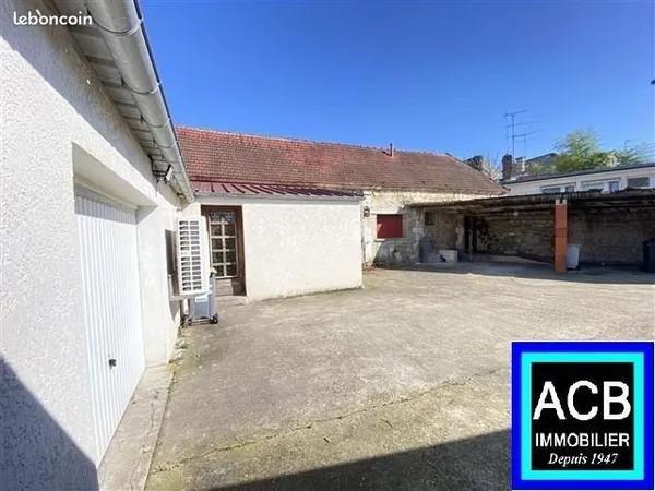 Local commercial 400 m²