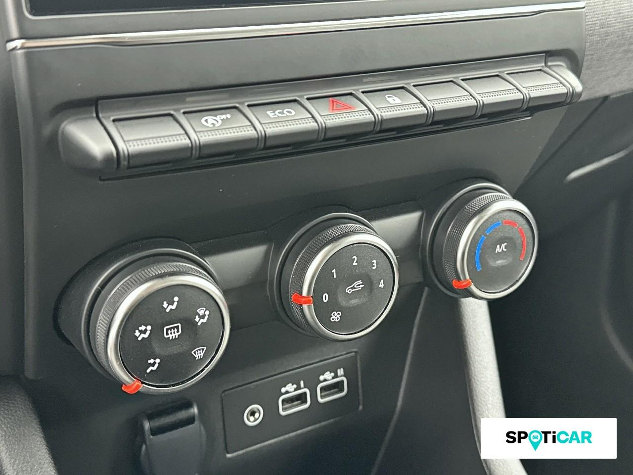 Renault Clio 1.0 tce 90 cvt evolution business — photo 15