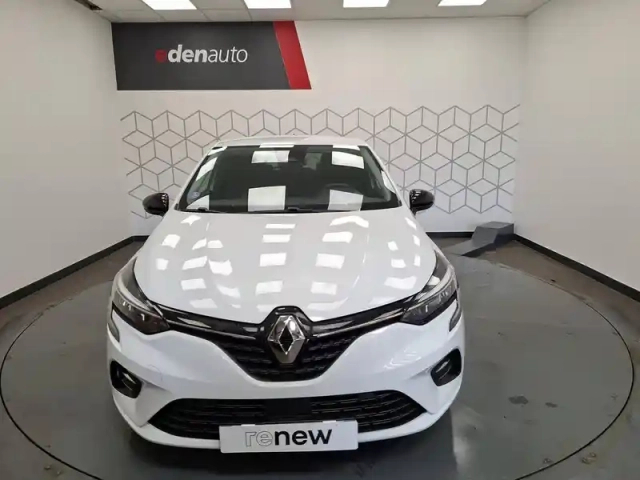Renault Clio tce 90 — photo 12