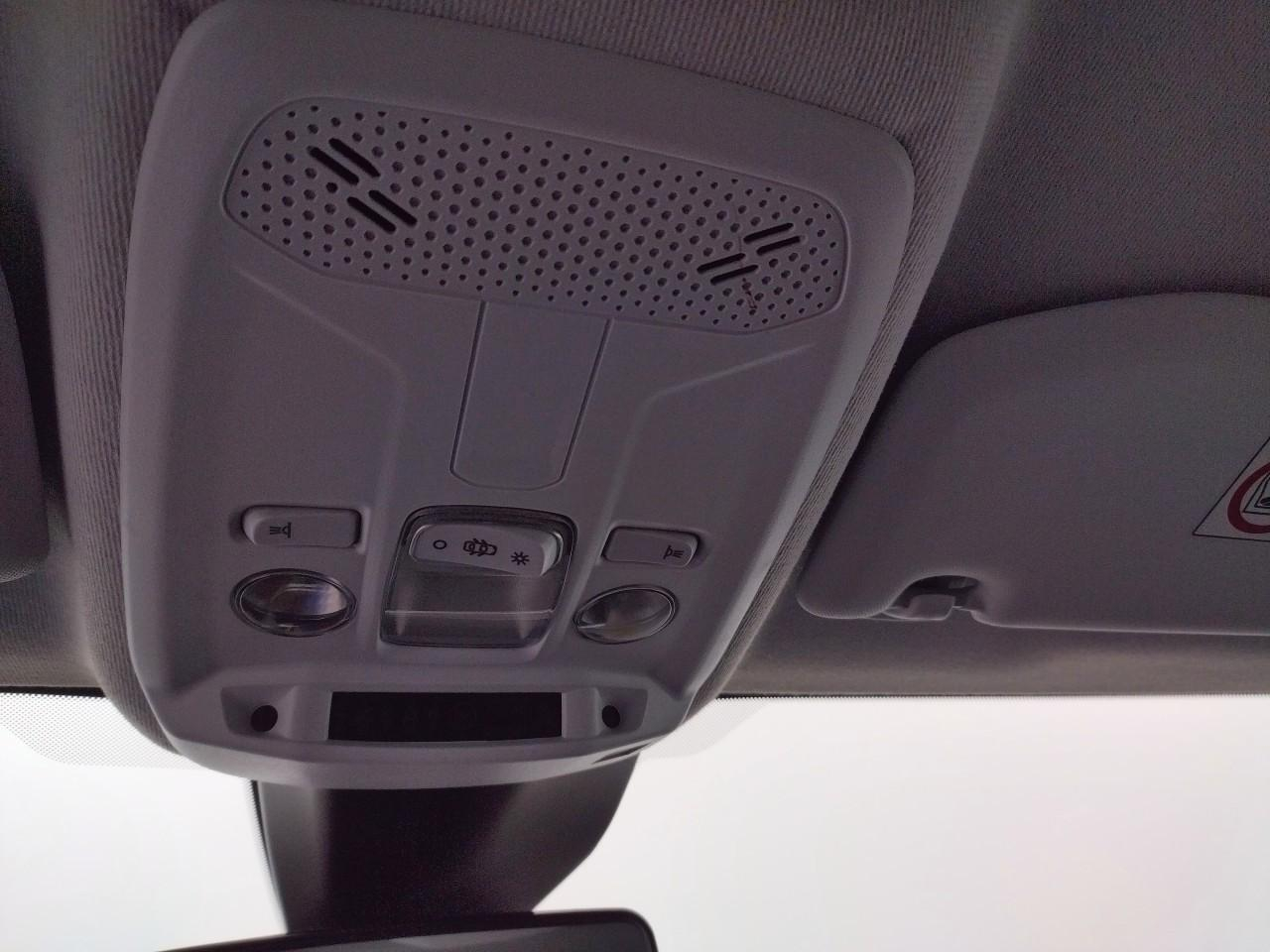Peugeot 208 puretech 100 s&s bvm6 style — photo 20