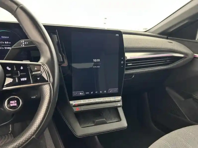 Renault Megane e-tech electric ev40 130ch techno standard charge — photo 12