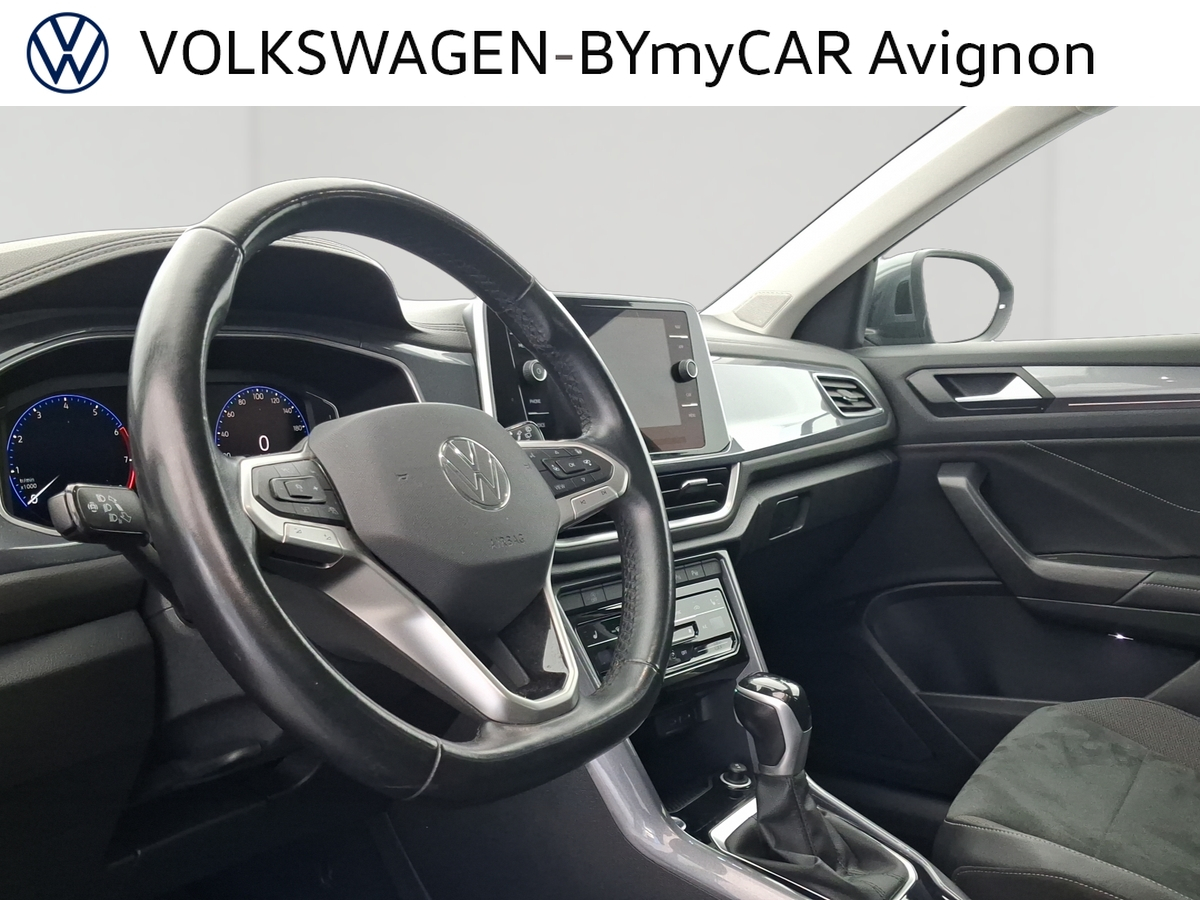 Volkswagen T-Roc 1.5 TSI EVO 150 Start/Stop DSG7 — photo 22