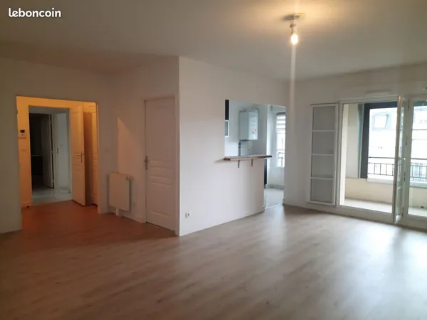Location F4 dans résidence avec grand parc (proximité centre ville)