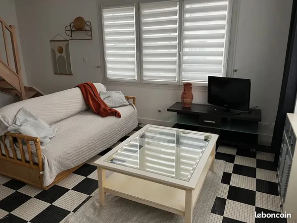 Particulier loue appartement en plein coeur de bourg