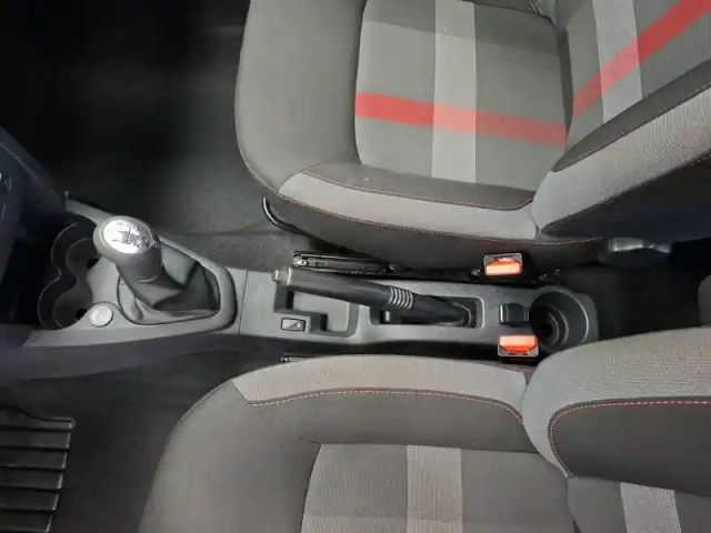 Dacia Sandero eco-g 90 — photo 22