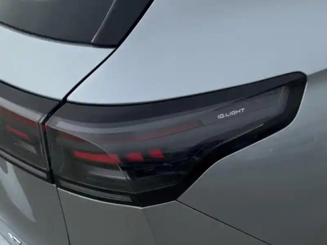 Volkswagen Tiguan 1.5 tsi 150ch r-line exclusive dsg7 — photo 9