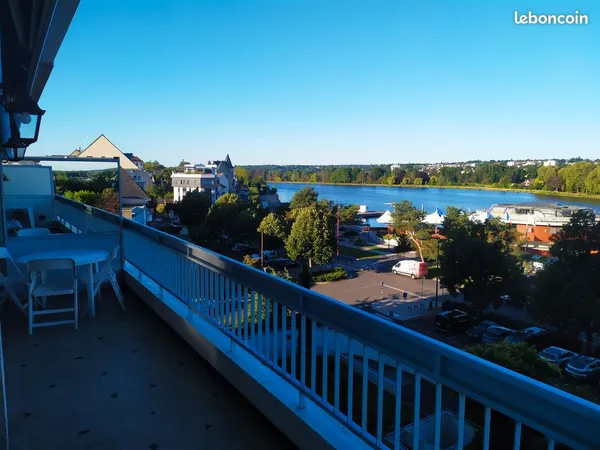 La plus belle vue de Vichy en 3 P Terrasse