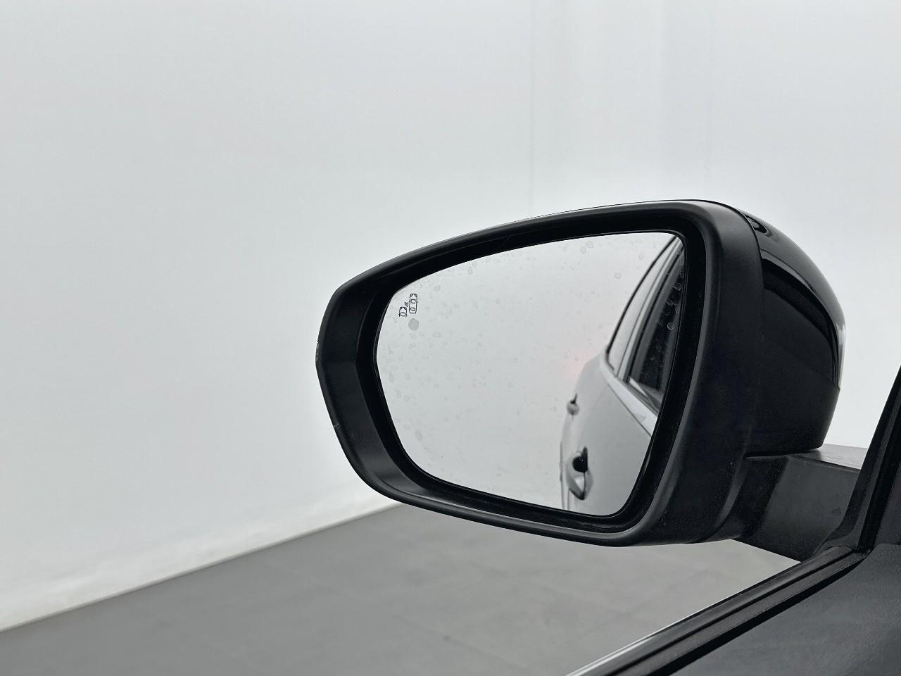 Peugeot 3008 hybrid 225 e-eat8 gt pack — photo 34