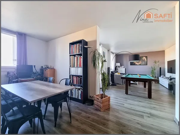 BEL APPARTEMENT FAMILIAL 4/5 PIÈCES AVEC 2 BALCONS ET PARKING