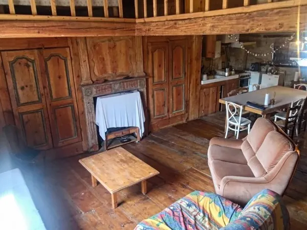 Maison médiévale moyen âge Langogne centre historique
