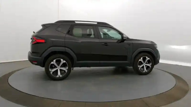 Dacia Duster mild hybrid 130 — photo 51