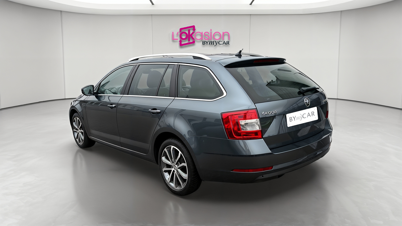 Skoda Octavia Combi 2.0 TDI 150 ch SCR FAP DSG7 — photo 3