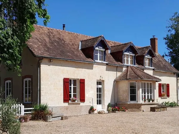 Ferme du XVIIIe siècle entièrement rénovée avec cinq gîtes