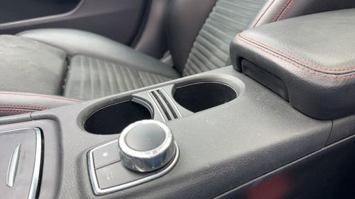 Mercedes Classe A 2.0 220 184 4Matic 7G-DCT - Inspiration – 2016 – 163477 km – Essence – Boîte Automatique — photo 21