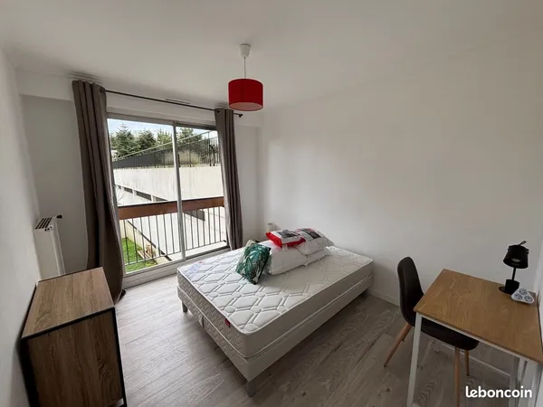 Appartement 1 pièce 81 m²