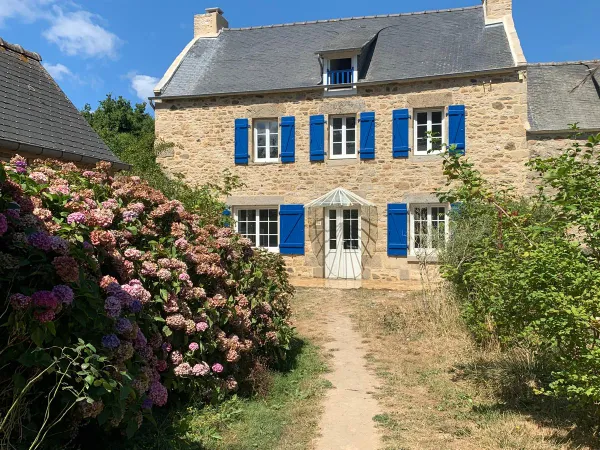 Maison à louer à Trégon / Beaussais-sur-Mer/Ploubalay - env. 145m² - jardin