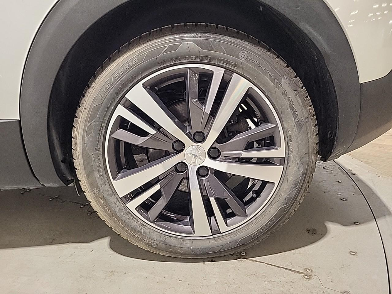 Peugeot 3008 hybrid 225 e-eat8 allure pack — photo 16