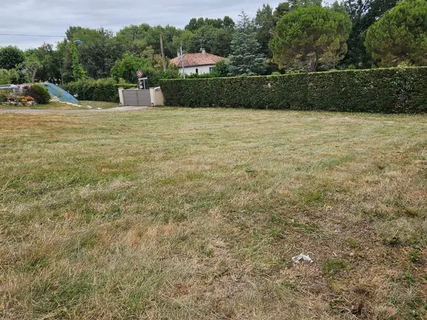 Terrain à bâtir à vendre