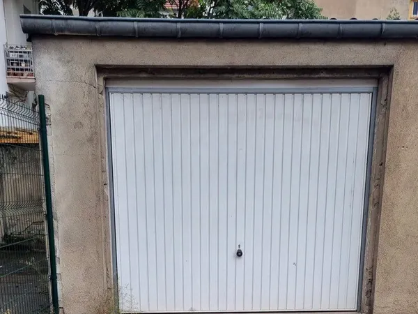 Garage fermé Metz Sablon