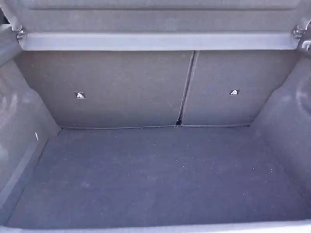 Peugeot 208 puretech 100 s&amp;s bvm6 — photo 6