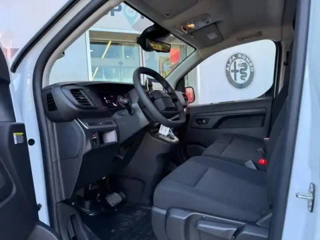 Fiat Scudo fg xl 2.2 diesel 150ch pack premium connect automatique — photo 12