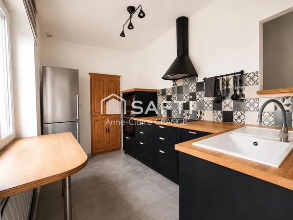 Coup de coeur à Conlie : Posez vos valises dans cette maison de ville T4 rénovée avec garage, jardin
