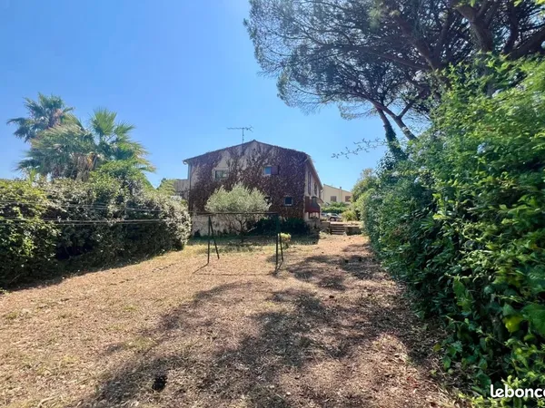 Propriété 10 pièces 320 m²