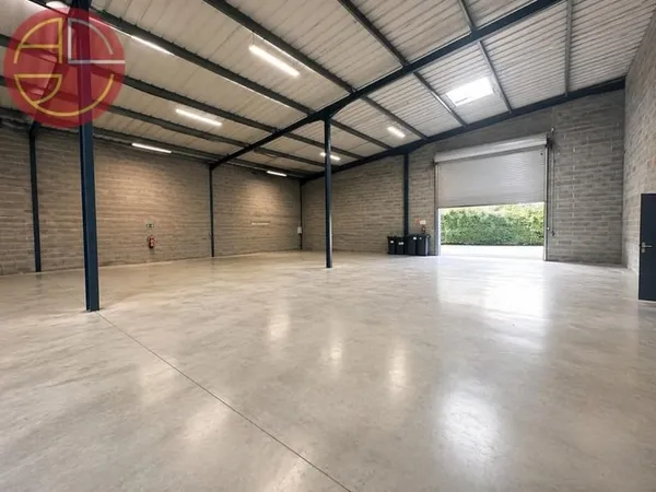 Local d’activité et entrepôt Location Colomiers  505m² 4060€