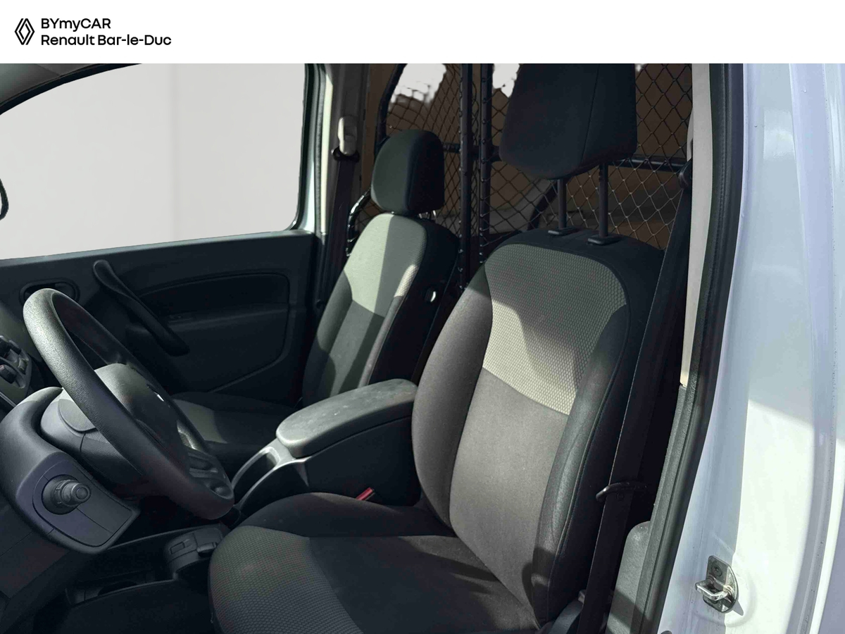 Renault KANGOO EXPRESS 1.5 DCI 75 E6 — photo 11
