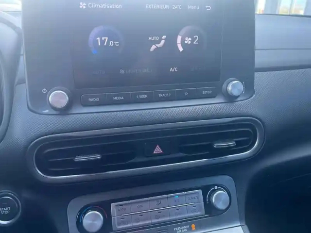 Hyundai Kona electrique 64 kwh - 204 ch — photo 22
