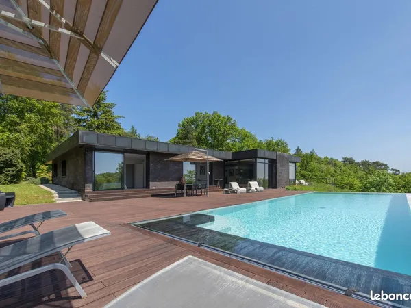 Vente | Maison d'architecte | 12p | 7ch | 337 m² | Villiers-sous-Grez | Expo Sud/Ouest/Est/Nord | Te