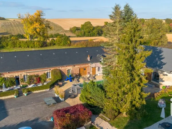 Maison 11 pièces 513 m²