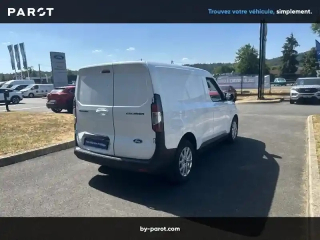 Ford Transit Courier fourgonnette 1.0 ecoboost 100ch trend — photo 2