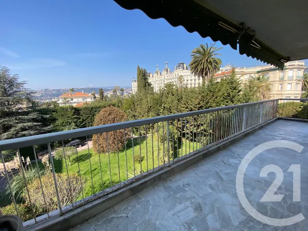 Appartement 4 pièces 105 m²