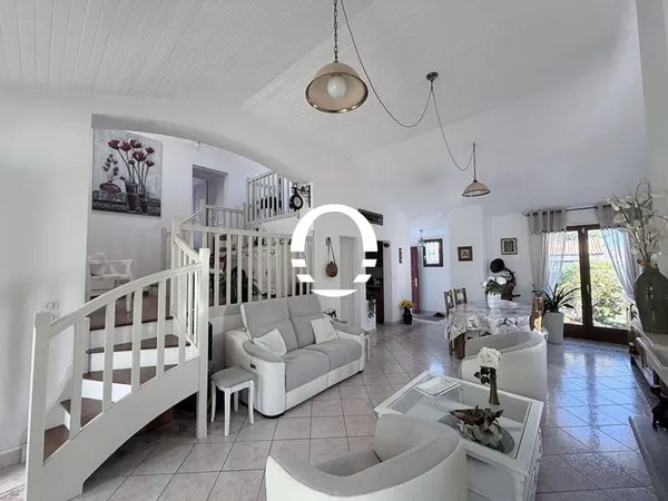 Maison 6 pièces 128 m²