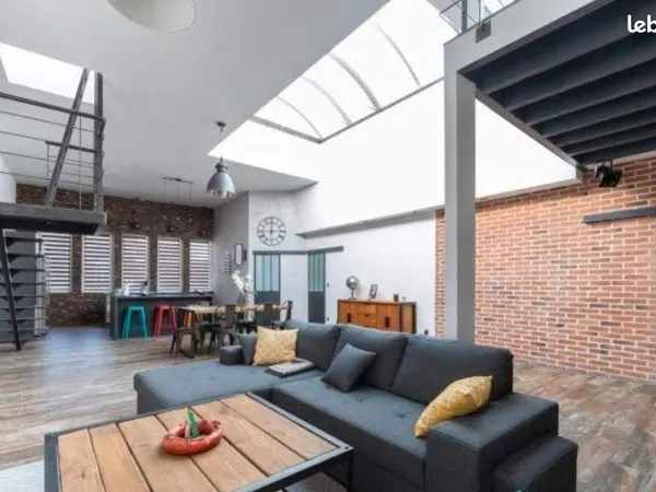 Superbe Loft Lumineux avec toit terrasse - 152 m²