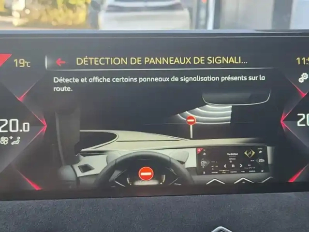 Ds Ds 3 1.2 puretech 130 auto performance line + — photo 29