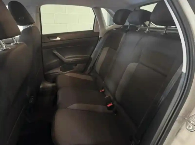 Volkswagen Polo 1.0 tsi 95ch vw edition — photo 8