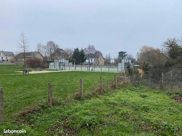 Terrain 450 m² Maltot