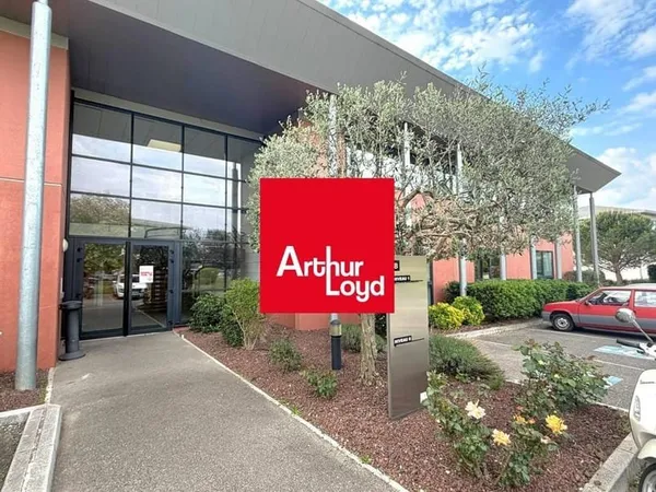 Bureaux 367 m²