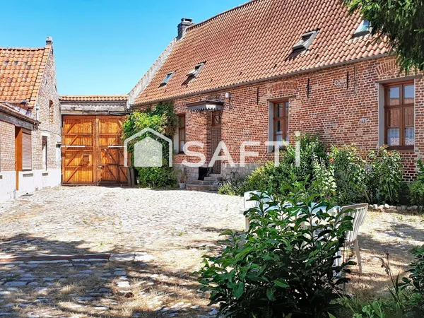 Corps de ferme - Maison : 128 m2 - Terrain : 2800m2