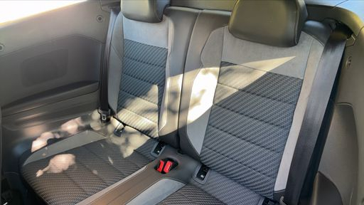 Volkswagen T-Roc Cabriolet 1.5 TSI 150 DSG7 - R-Line – 2021 – 89616 km – Essence – Boîte Automatique — photo 21