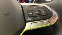 Volkswagen Tiguan 2.0 TDI 150ch Life Plus DSG7 — photo 26