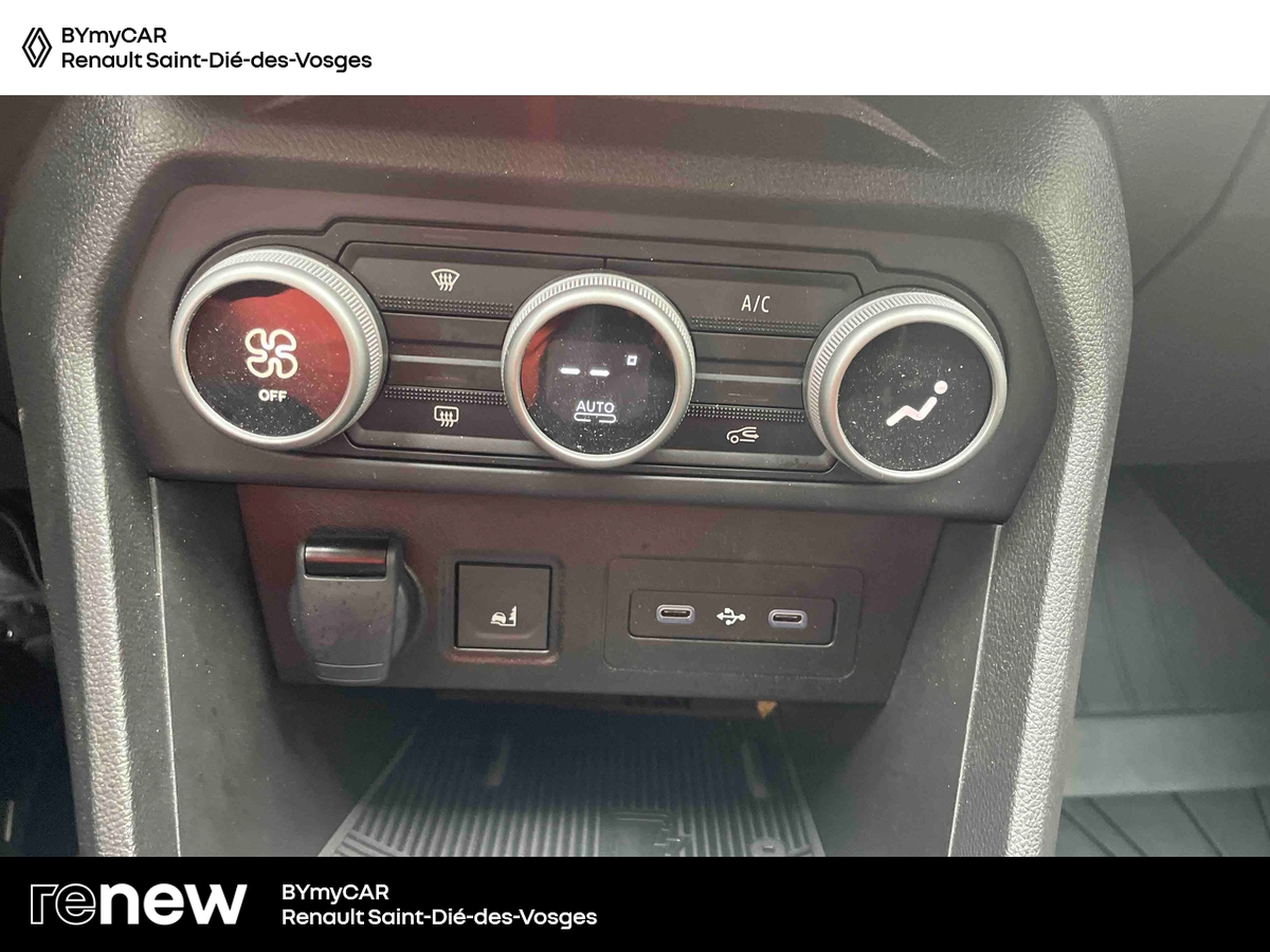 Dacia Jogger Hybrid 155 7 pl — photo 21