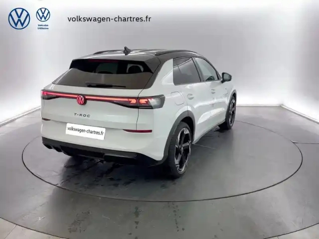 Volkswagen T-Roc 1.5 etsi evo2 hybrid 150 ch dsg7 — photo 5