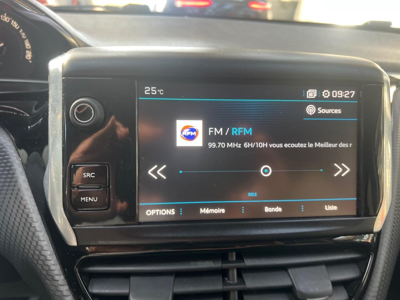 Peugeot 208 puretech 110ch s&s bvm6 gt line — photo 15