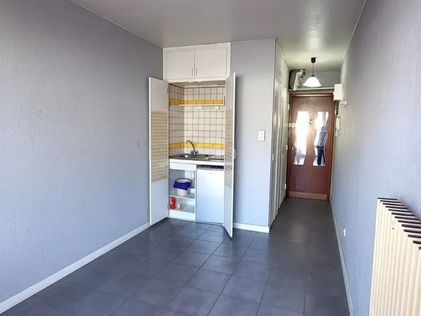 Studio 1 pièce 15 m²
