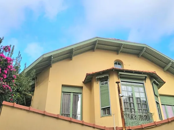 Maison de ville au calme proche toutes commodités